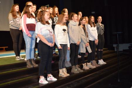 ODPRTJE RAZSTAVE ELABORATOV ZA GRADNJO ŠPORTNE DVORANE BOVEC 2